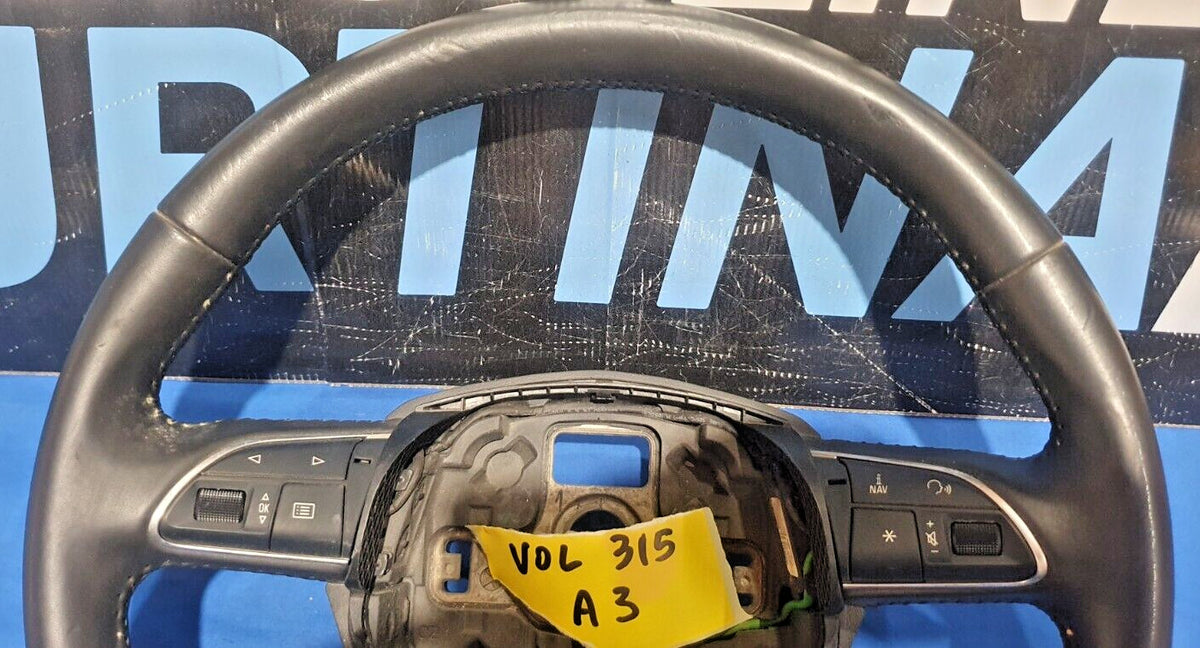 Volante Audi a3 in pelle con comandi