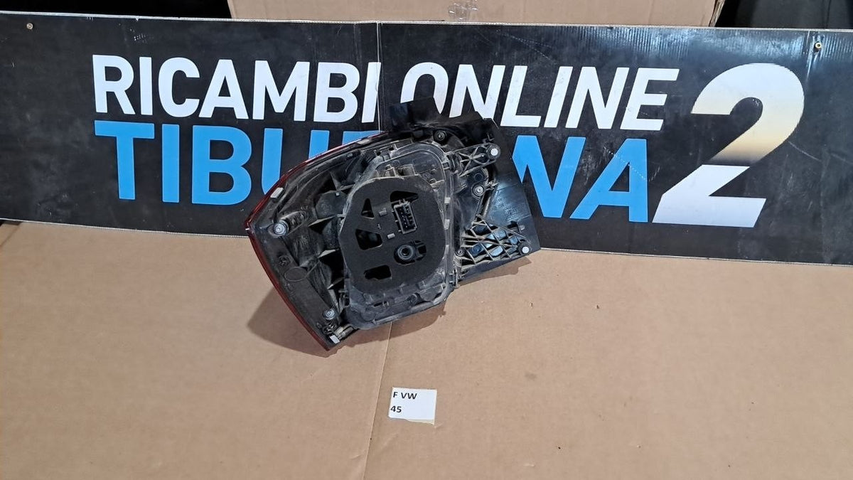 F vw 45 Fanale posteriore destro Volkswagen polo dal 2020