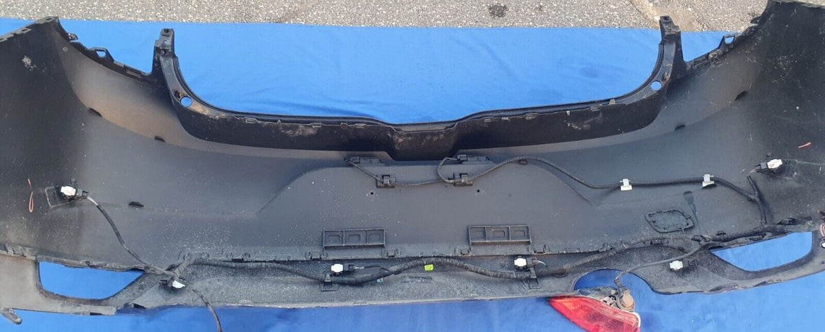Paraurti posteriore Renault Megane 5P dal 2016