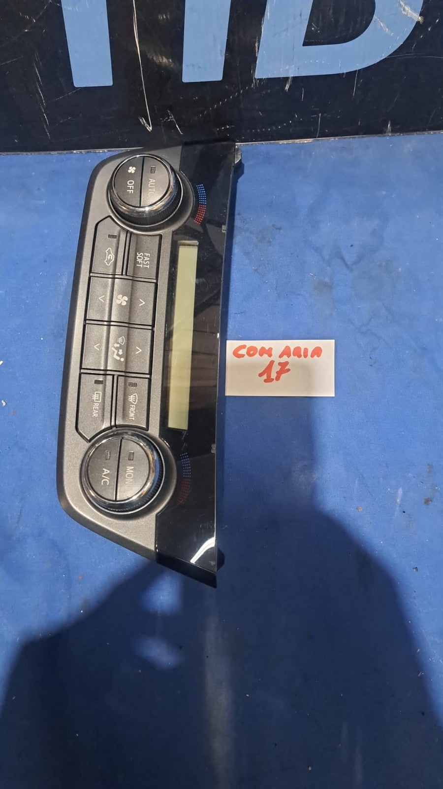 Com 17 Comandi clima aria interna Toyota rav 4 anno dal 2012 al 2018
