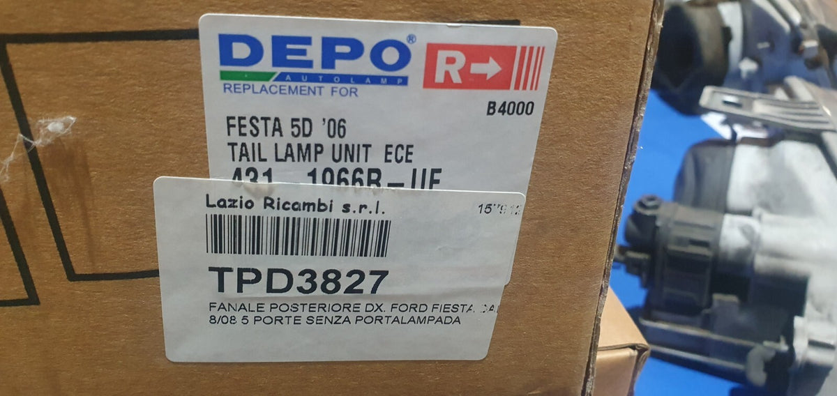Fanale posteriore nuovo commerciale FORD FIESTA 2006 5 PORTE Destro depo