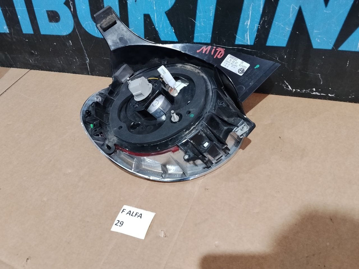 F Alfa 29 - Fanale posteriore stop Alfa Romeo mito 2010 destro