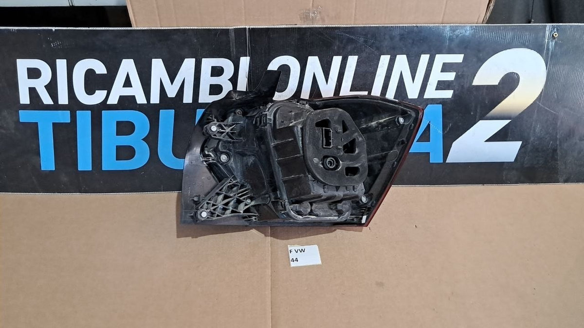 F vw 44 Fanale posteriore sinistro Volkswagen polo dal 2020