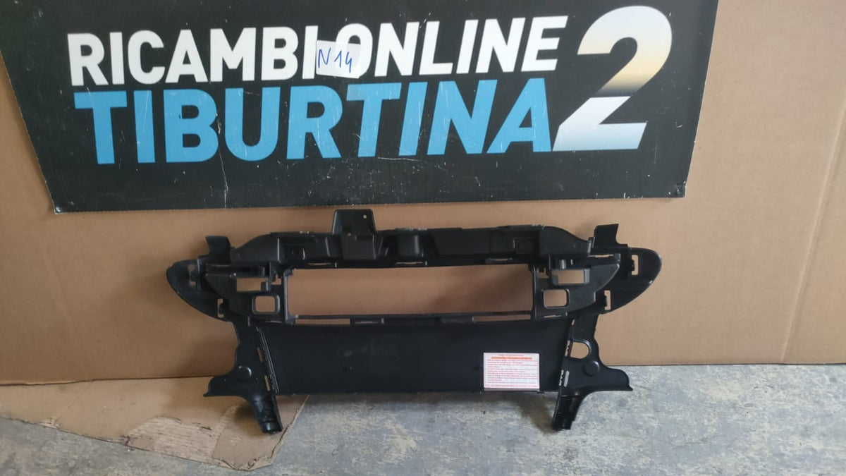 paraurti anteriore centrale Smart 451 dal 2007 in poi n14 ME3051002
