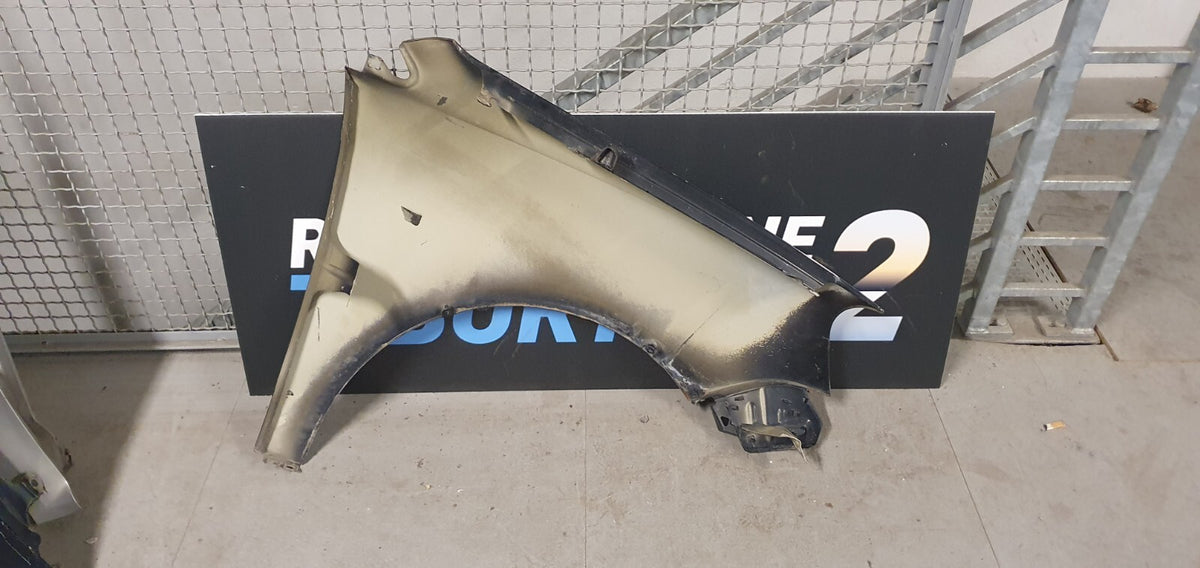 Parafango Anteriore Volkswagen Polo sinistro 2006