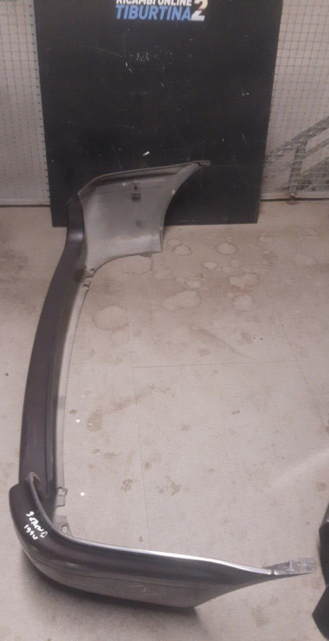 Par 131 paraurti posteriore Nissan serena 1994