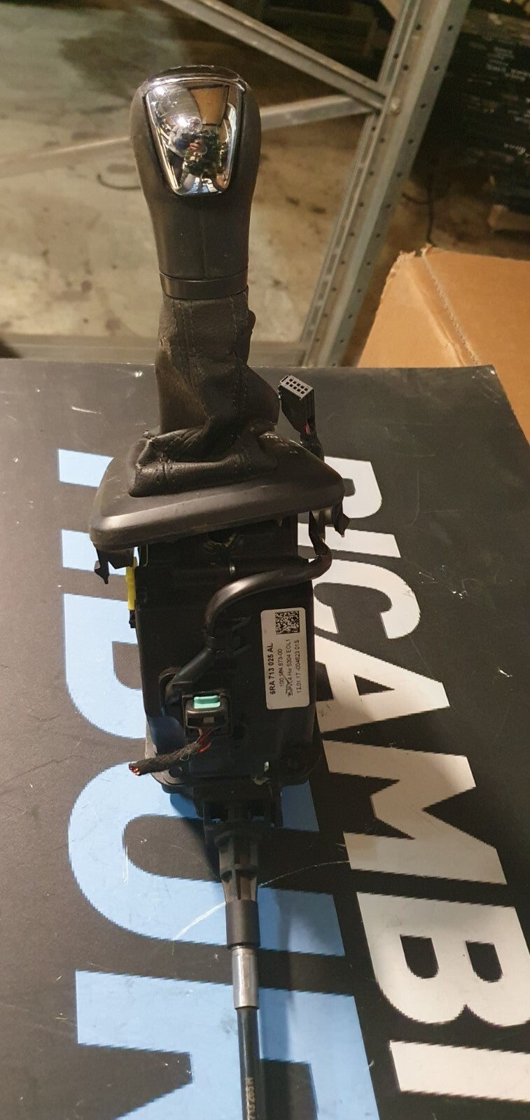 Leva cambio automatico Skoda Rapid 6ra713025al