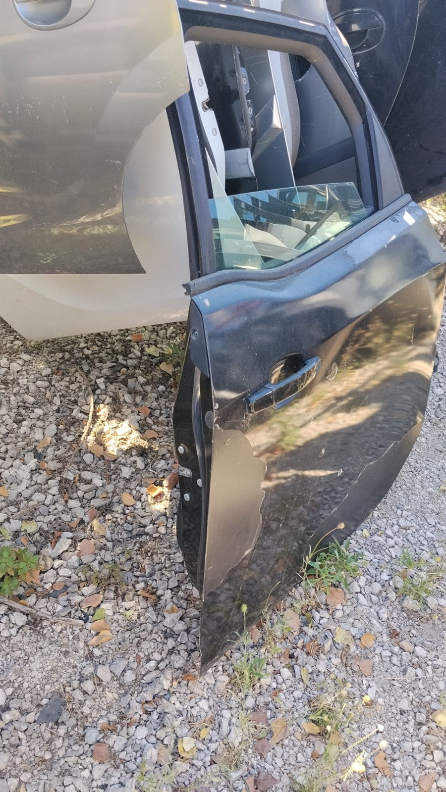 Porta posteriore sinistra Opel Meriva dal 2010