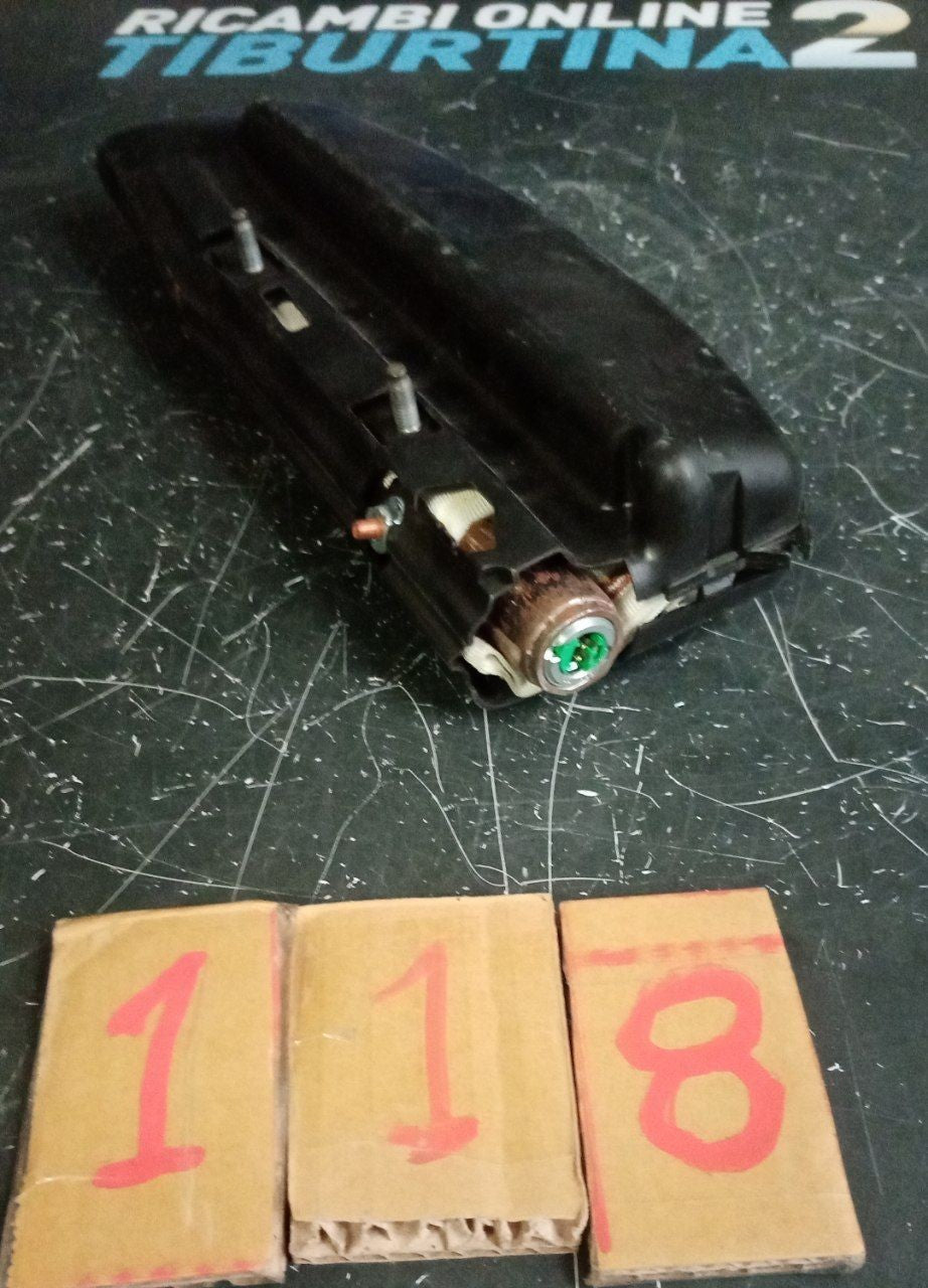 Airbag sedili sinistra Dacia duster 2010-2017 Numero 118