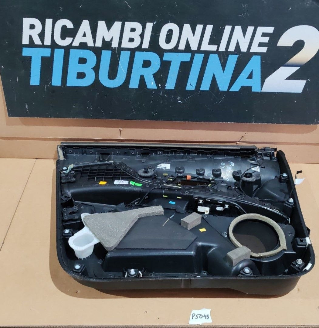P5043 pannello porta anteriore destro peugeot 3008 2016 in poi