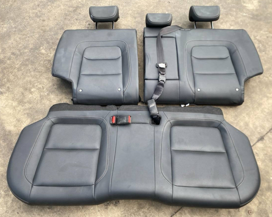 Tappezzeria completa in pelle DR 5.0 2024