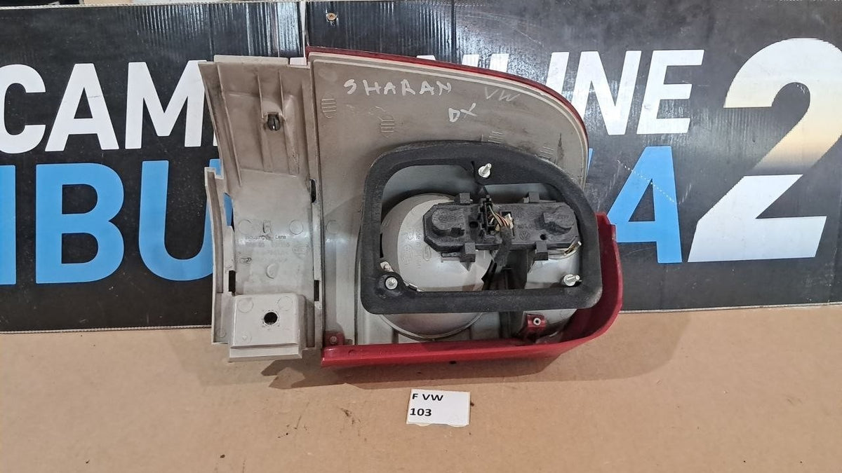 F VW 103 Fanale posteriore destro Volkswagen sharan