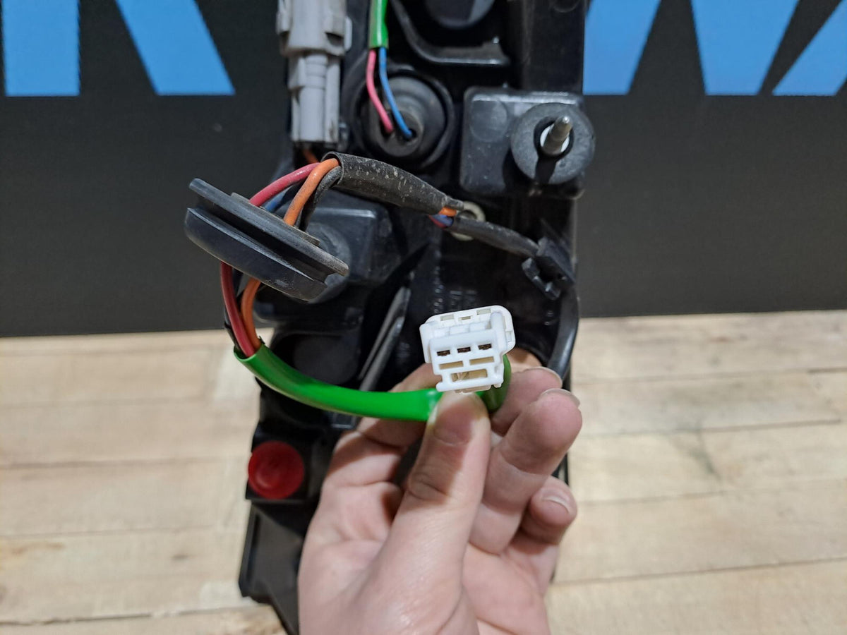 Fanale Posteriore interno Destro Nissan Qashqai 2021 in poi - F NIS 10