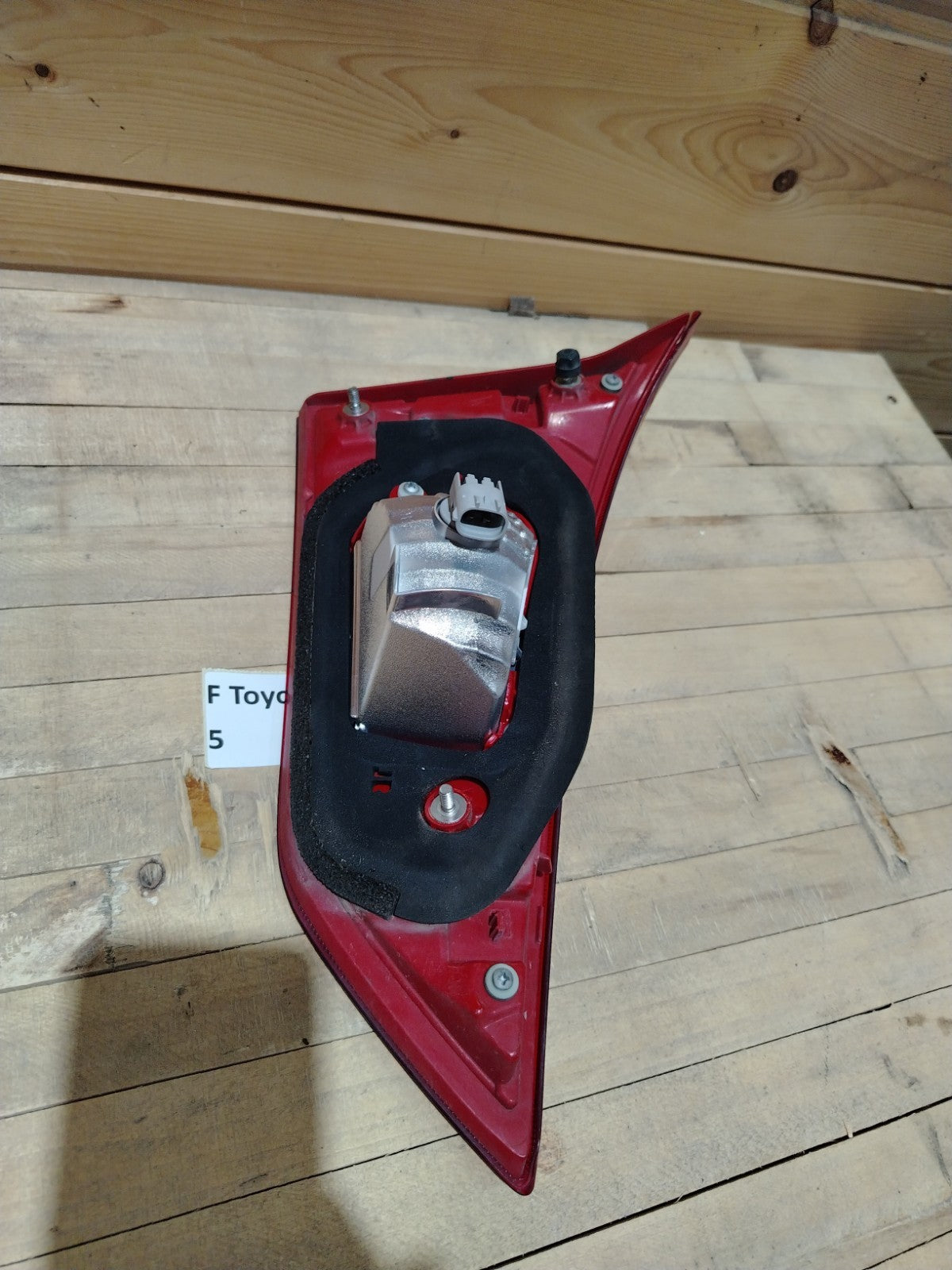 F TOYO 5 - Fanale Posteriore Interno destro Toyota Auris berlina 2014