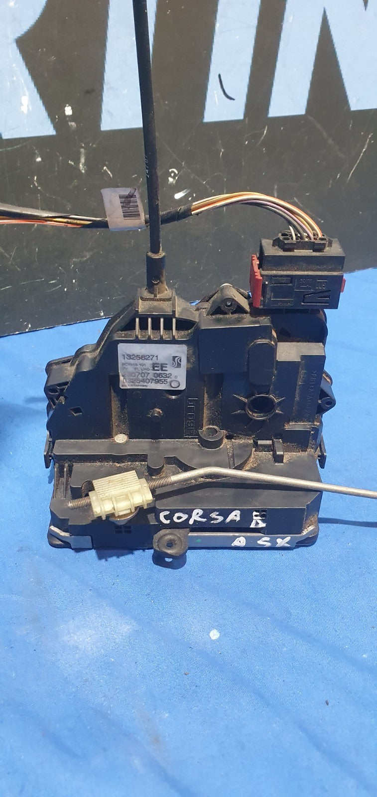 Ser 43 - Serratura elettrica Opel Corsa D anteriore sinistra 13258271