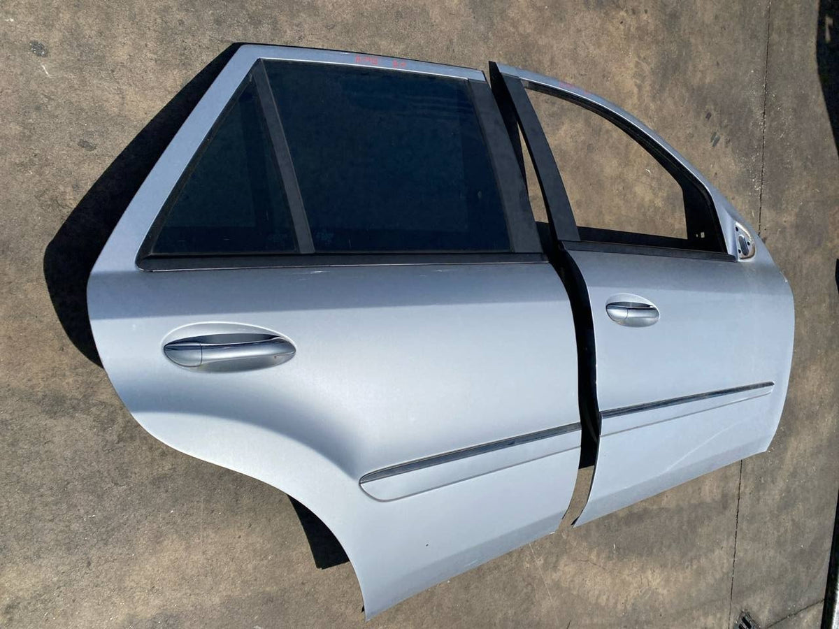 Porta anteriore e posteriore destra Mercedes Ml w164
