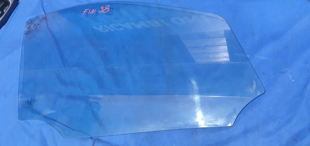 Fin 38 - Finestrino vetro scendente Mercedes ML 164 anteriore destro