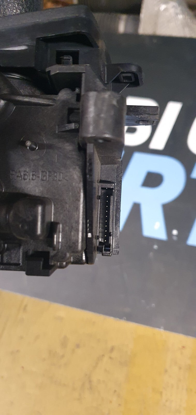 Cam 5012 - Leva cambio automatico Bmw Serie 3 F30 F31 dal 2012