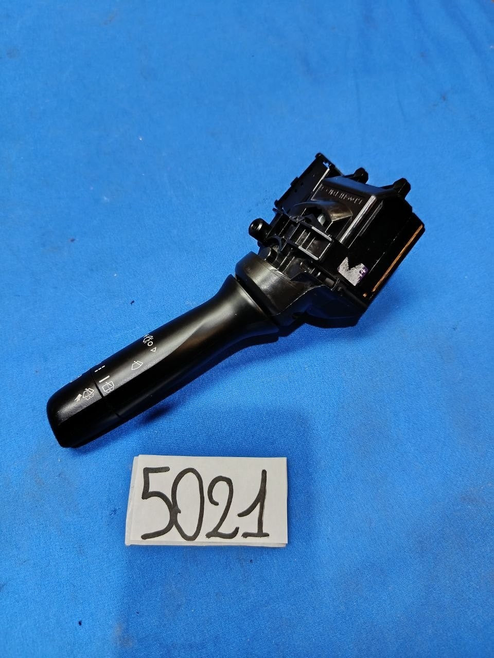 Dev 5021 - Devioluci destro Toyota Yaris dal 2012 senza auto Spinotto grande