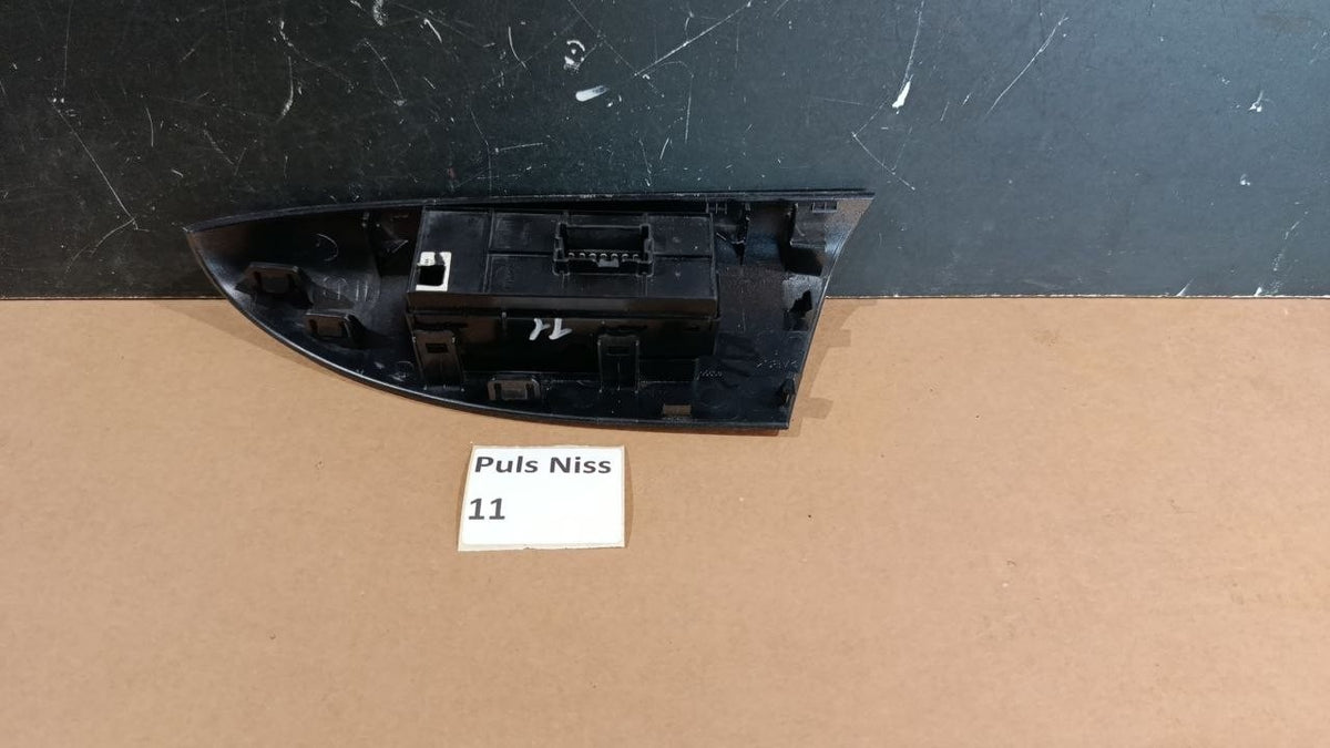 Puls Niss 11 - Pulsantiera completa Anteriore Destra Nissan Juke F15 2010 2019