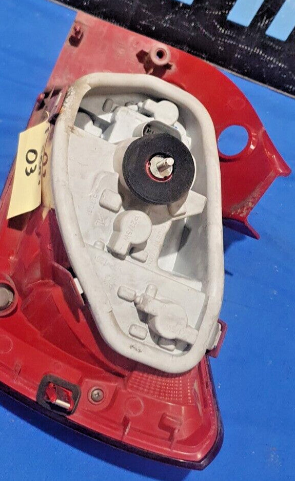 Fanale Posteriore sinistro Seat Ibiza 2010 5 porte con crepa