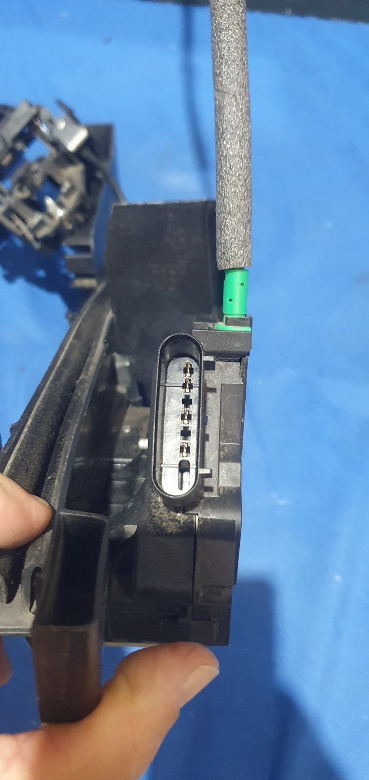 Ser 49 - Serratura elettrica Ford Kuga anteriore destra bm5a-a21812-ph