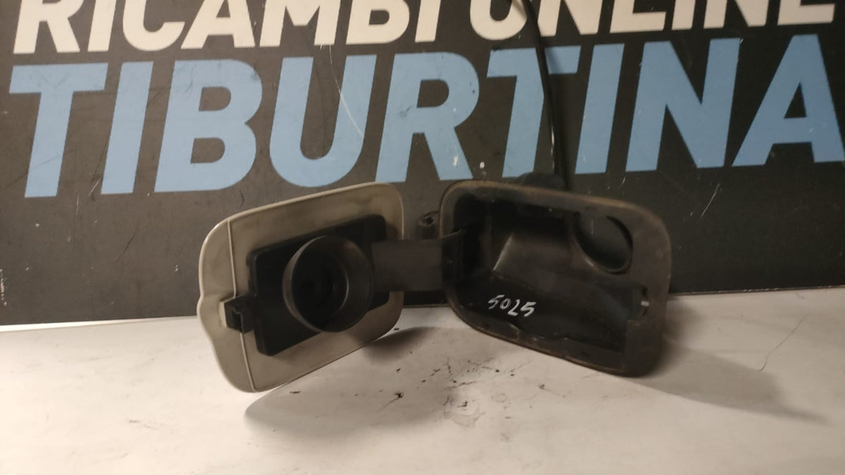 Sportello carburante fiat panda 2012 in poi sp 5025