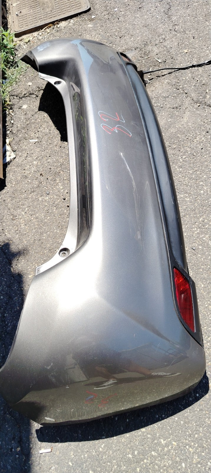 Par32 paraurti posteriore Toyota Yaris 2014 2017 con difetti