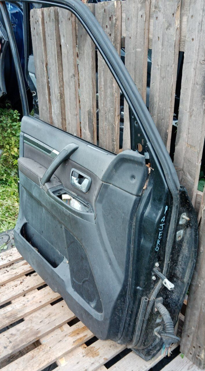 Portiera sportello anteriore sinistro Pajero 2006 in poi 5 porte Cod. Mit09