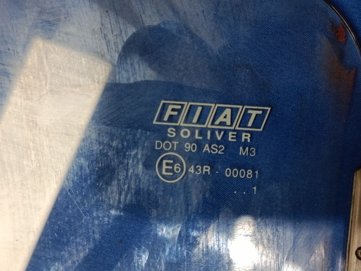 Fin 28 - Finestrino vetro scendente anteriore sinistro Fiat Panda 3P 1986 2003