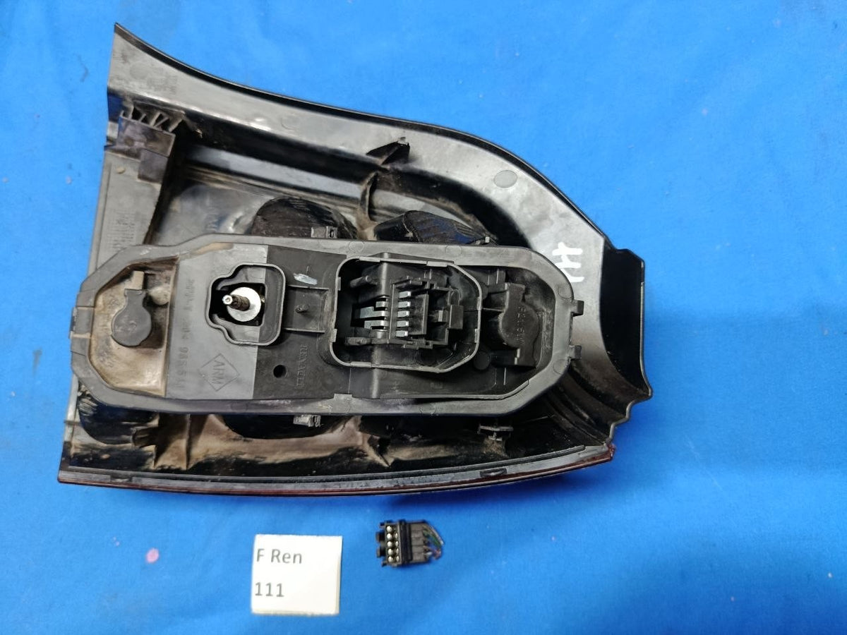 F Ren 111 - Fanale posteriore stop sinistro Renault Twingo dal 2007 fumè