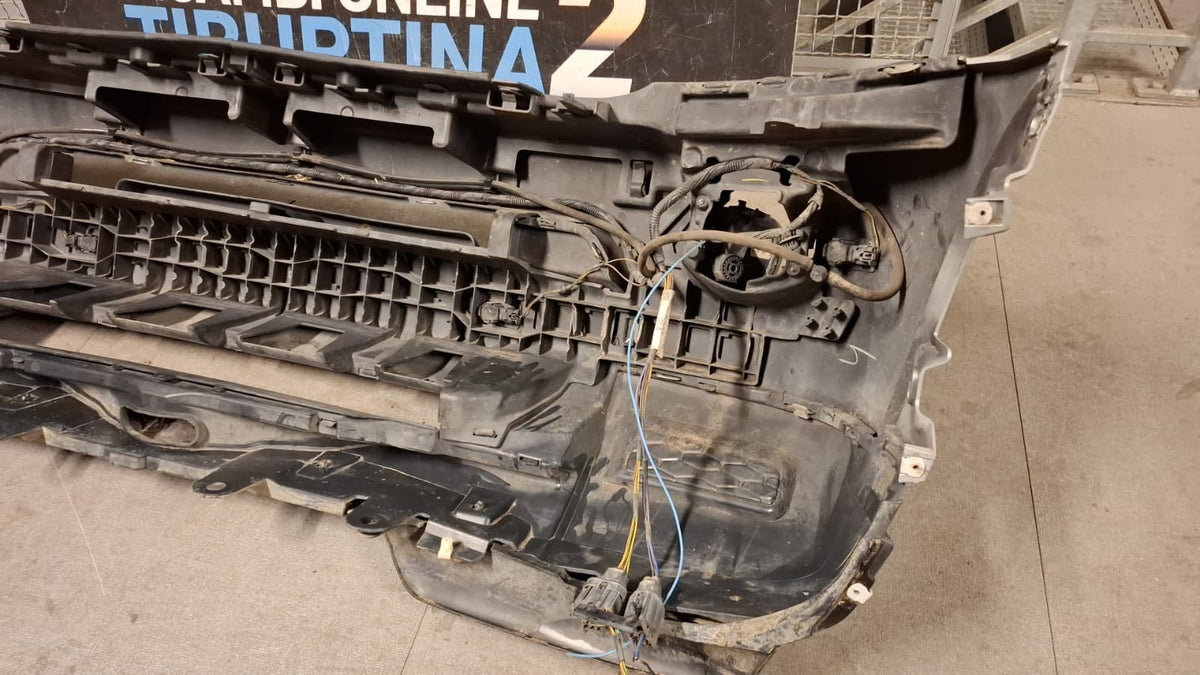430 paraurti anteriore Land Rover Discovery cod ah22-17f003-ab anno 2009