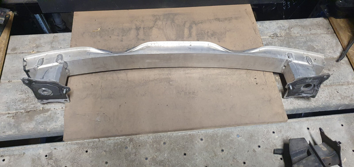 Traversa rinforzo paraurti posteriore Audi A6 SW dal 2012