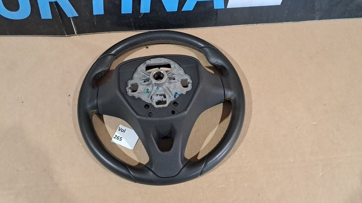 Vol 265 volante opel corsa E