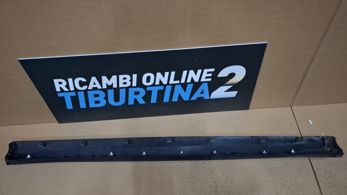 Minigonna sinistro c3 aircross cod 13473612 anno 2017