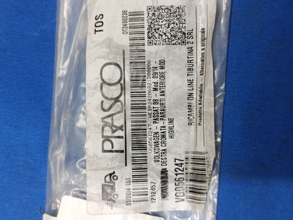 Masc N 79 - Modanatura paraurti nuova anteriore destra Volkswagen Passat B8