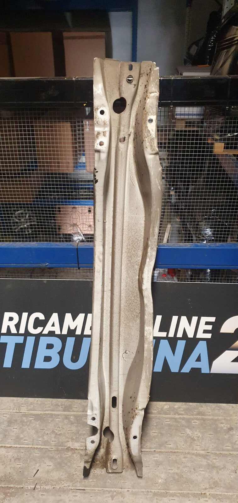 Traversa rinforzo paraurti posteriore Volvo V70 dal 2007 al 2016