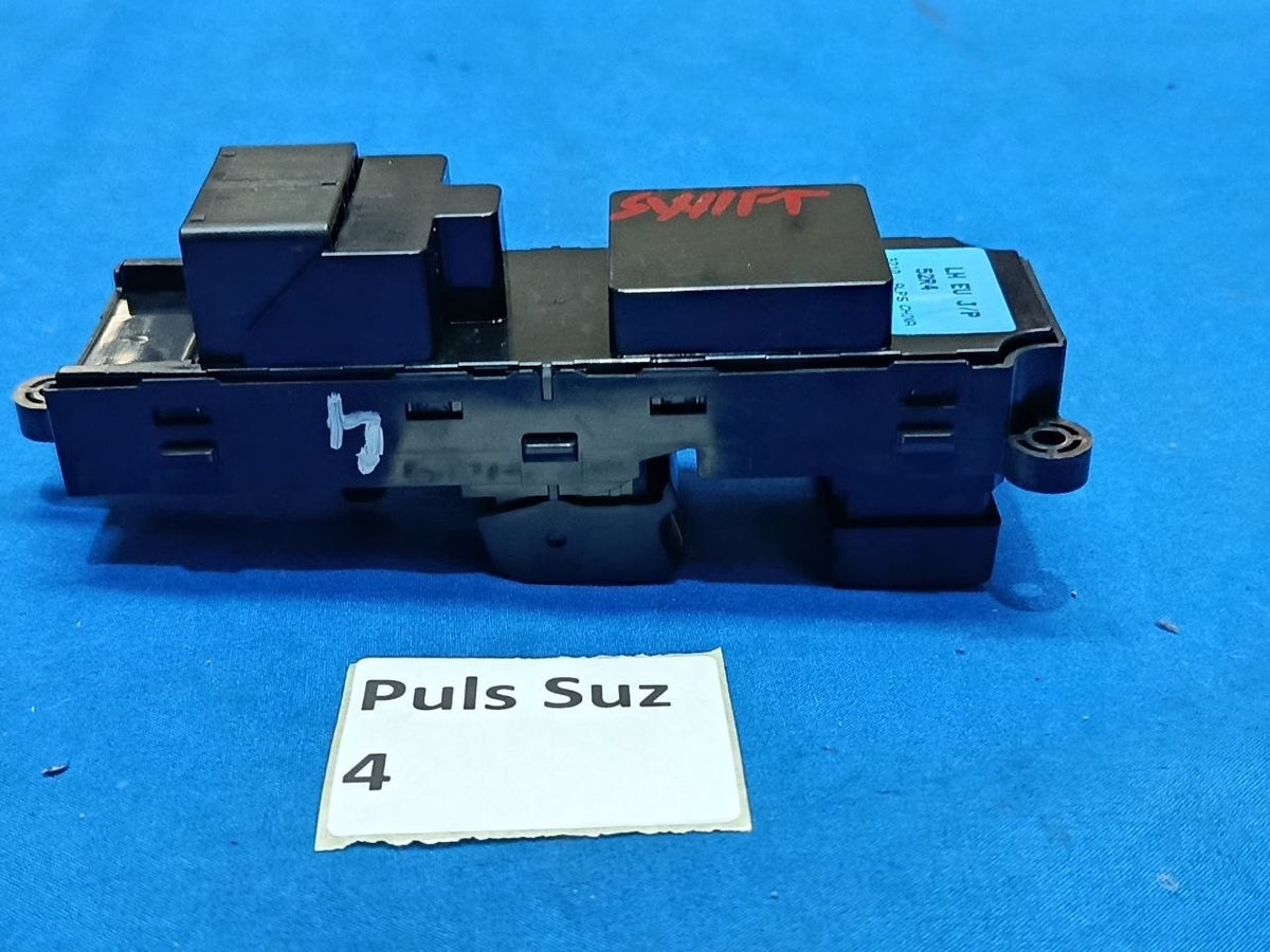 Puls Suz 4 - Pulsantiera Anteriore Sinistra Suzuki Swift 2011 2017 con due vetri