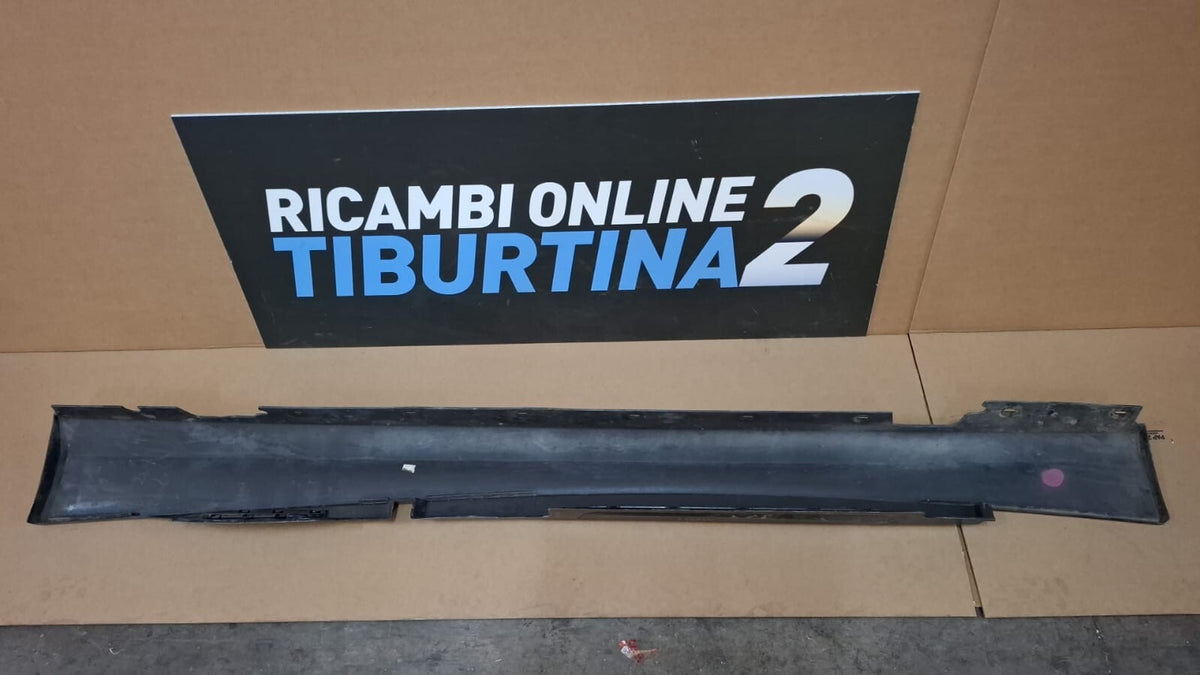 Minigonna destra Bmw serie 1 7184354 dal 2008 al 2012