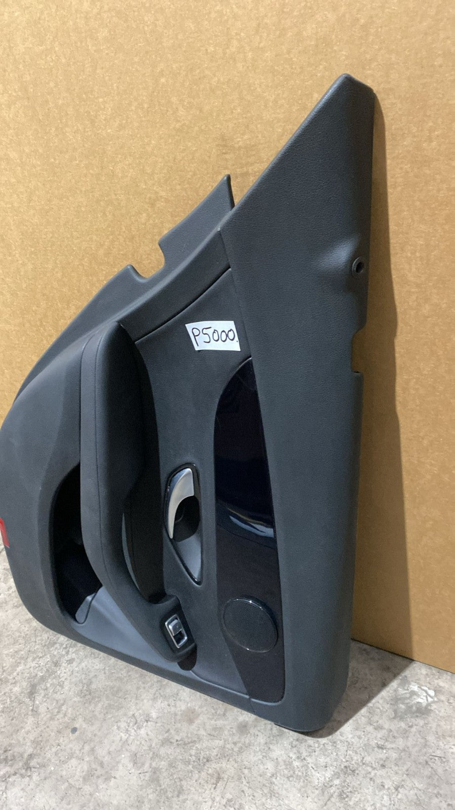 Pannello porta posteriore sinistro in pelle Mercedes Classe C W205 Berlina