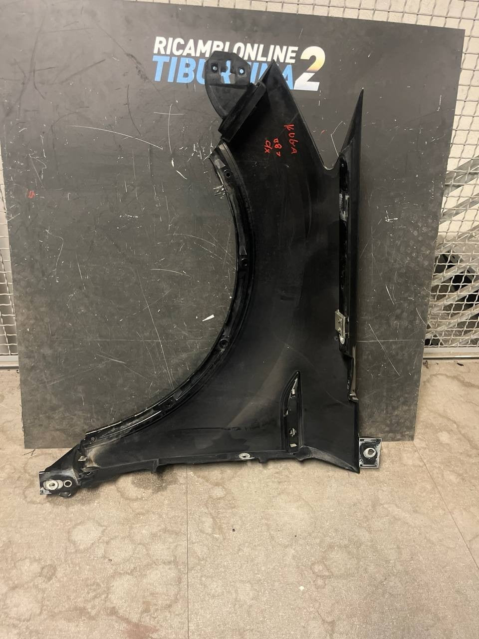 Par 9 Parafango anteriore destro Ford kuga dal 2008