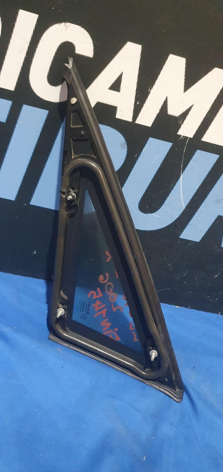 Fin 145 - Lunotto vetro fisso Seat Leon 2006 anteriore destro