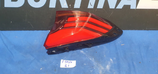 F Toyo 41 - Fanale posteriore destro Toyota CHR C-HR Led dal 2019 con difetto
