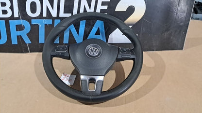 Vol 266 volante volkswagen passat dal 2009 graffiato con airbag e comandi
