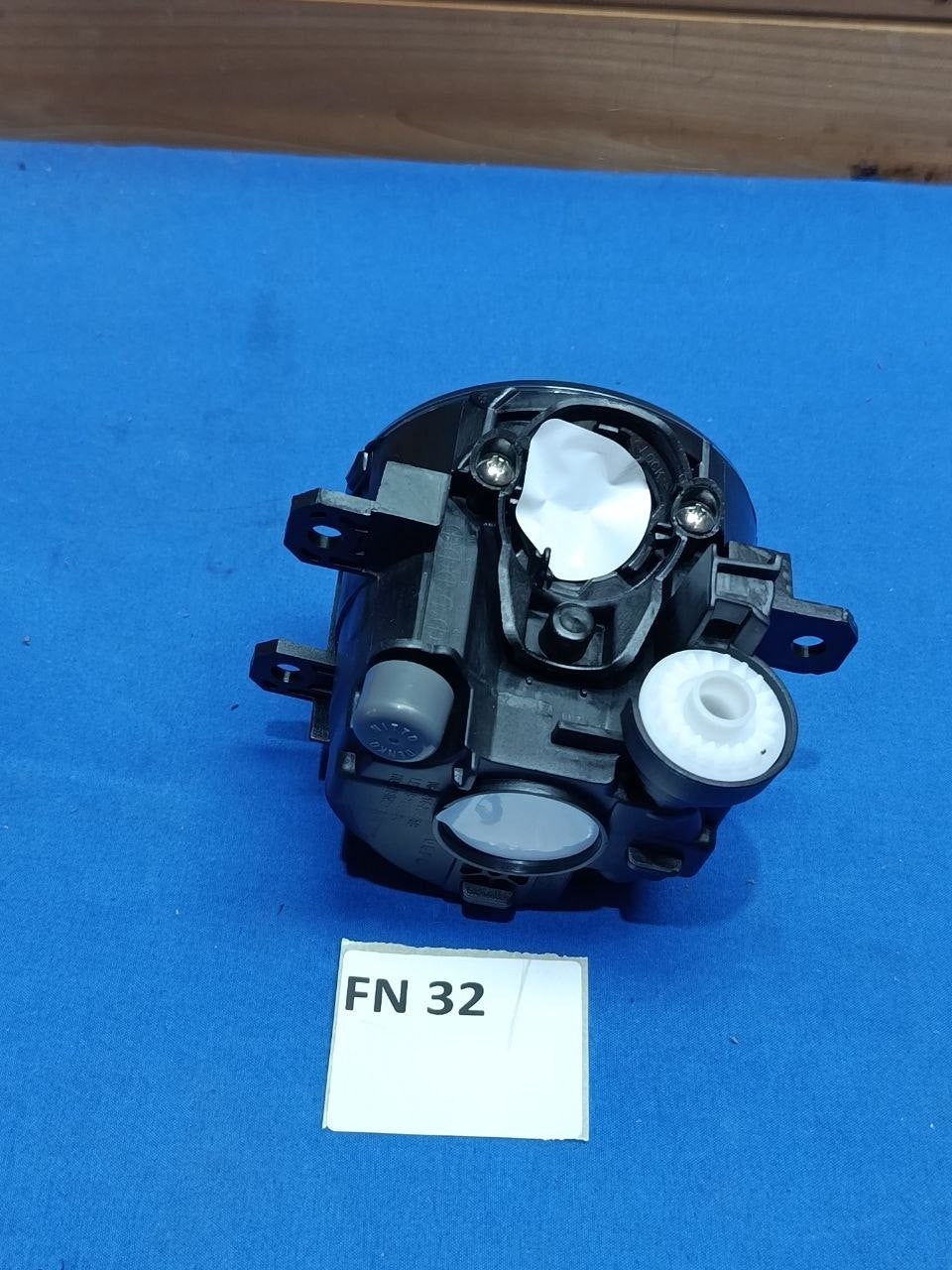 FN 32 - Fanale nuovo fendinebbia anteriore Mitsubishi Outlander dal 2012