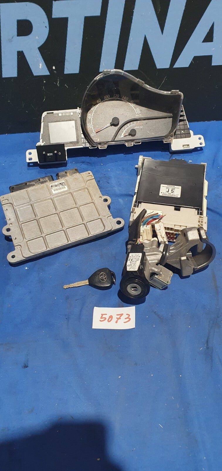 Kit accensione elettronica Chiave e blocchetto Toyota Iq 1.0 B