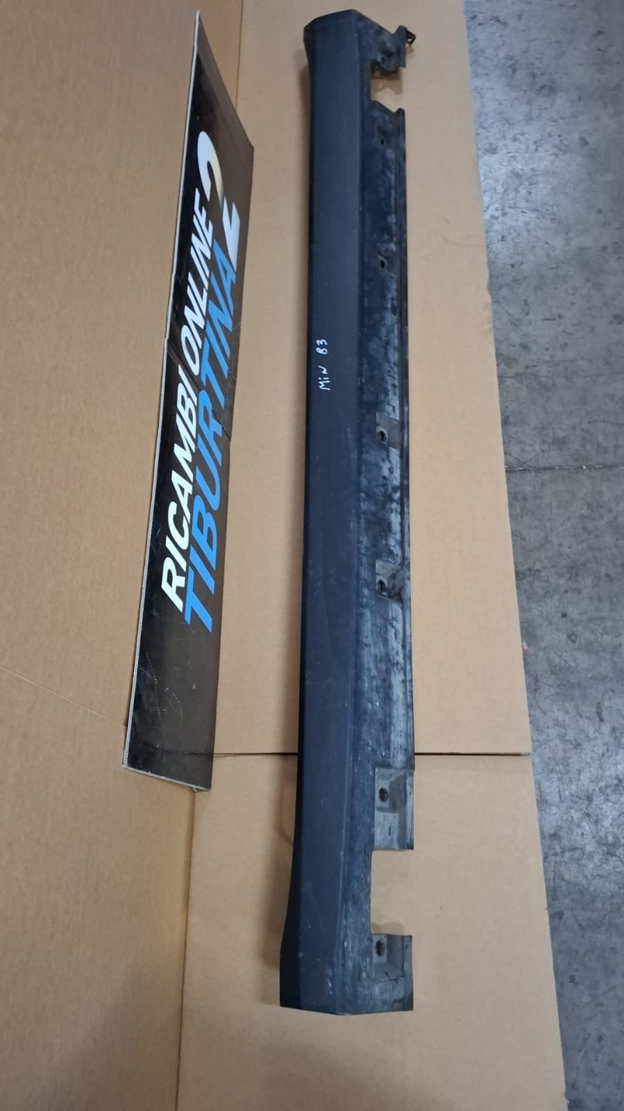 Min 83 - Minigonna sinistro Mercedes ml cod a1646900740 anno 06-12