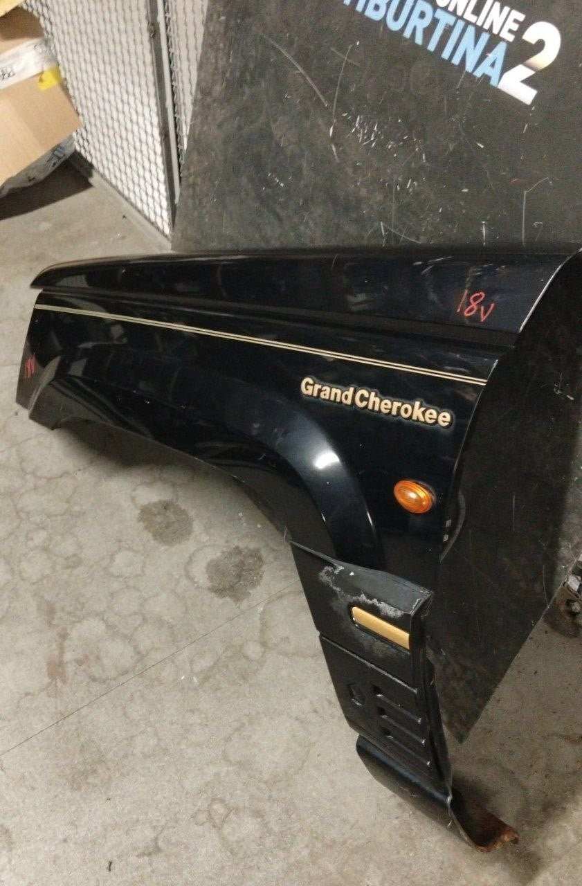 Par18v parafango anteriore sinistro jeep Grand Cherokee dal 1993