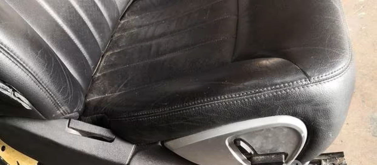 MERCEDES ML W164 TAPPEZZERIA IN PELLE NERA CON SEDILE LATO PASSEGGERO DA CUCIRE