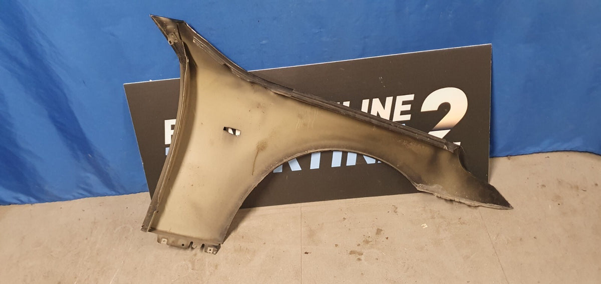 Parafango Anteriore Bmw serie 5 e 60 61 sinistro dal 2004 al 2010